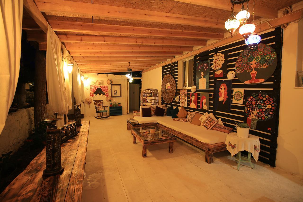 Fullmoon Rooms Cesme Çeşme Exterior foto